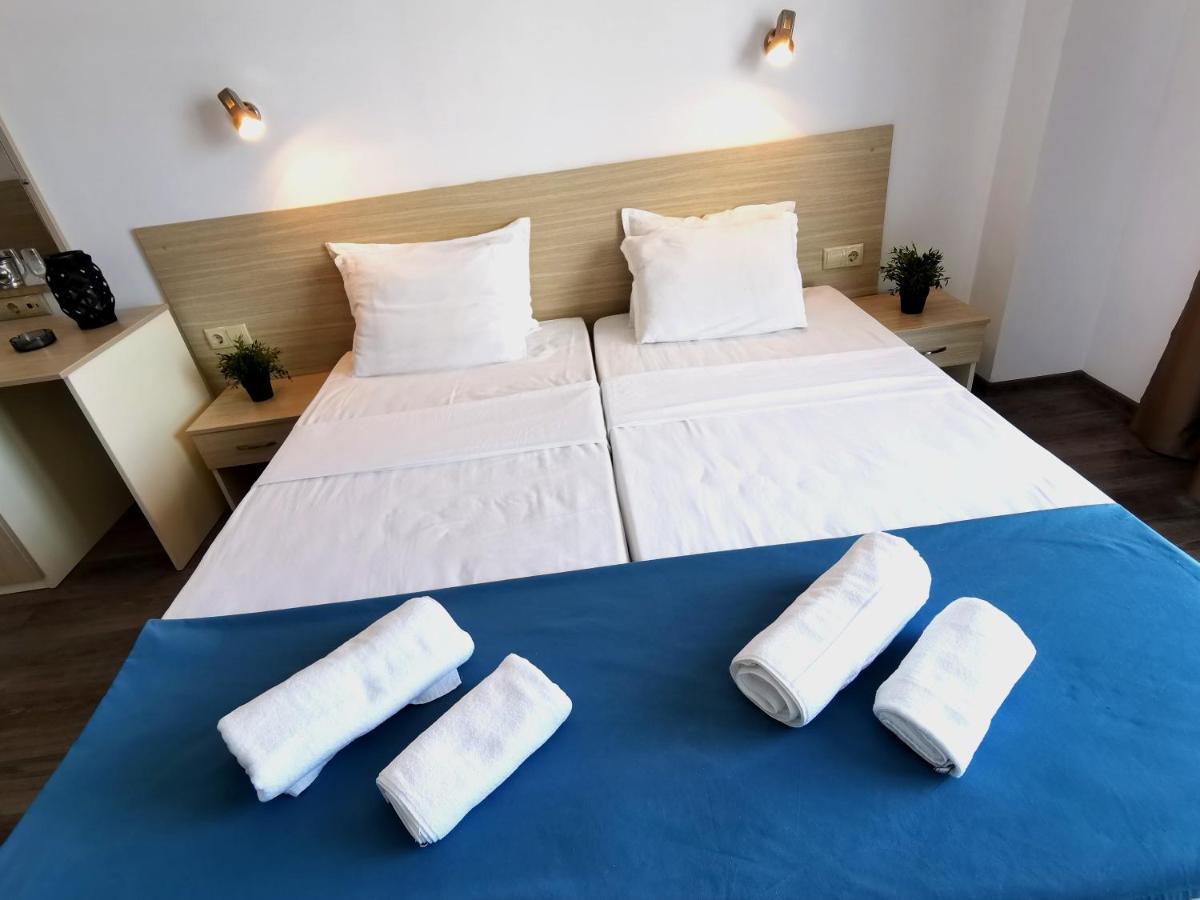 Hotel Largo Beach ซันนีบีช ภายนอก รูปภาพ