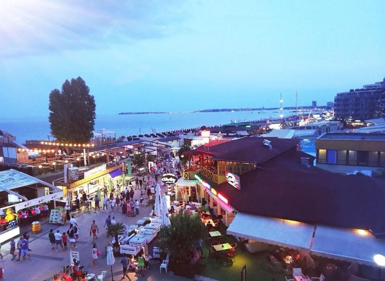 Hotel Largo Beach ซันนีบีช ภายนอก รูปภาพ