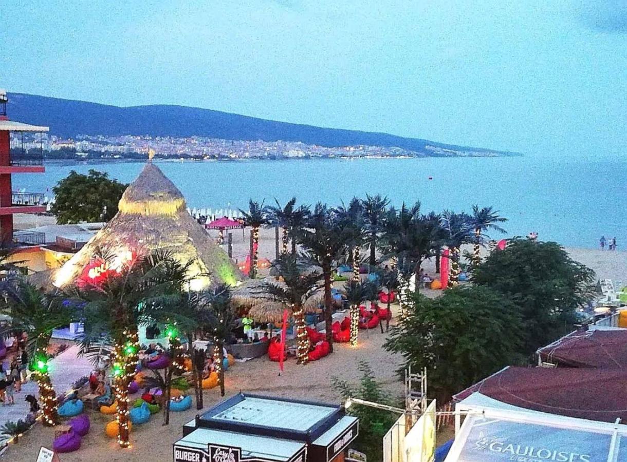 Hotel Largo Beach ซันนีบีช ภายนอก รูปภาพ