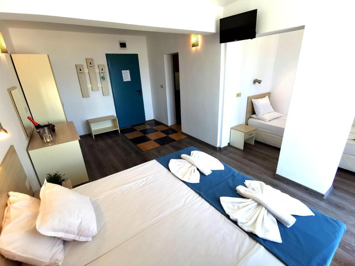 Hotel Largo Beach ซันนีบีช ภายนอก รูปภาพ